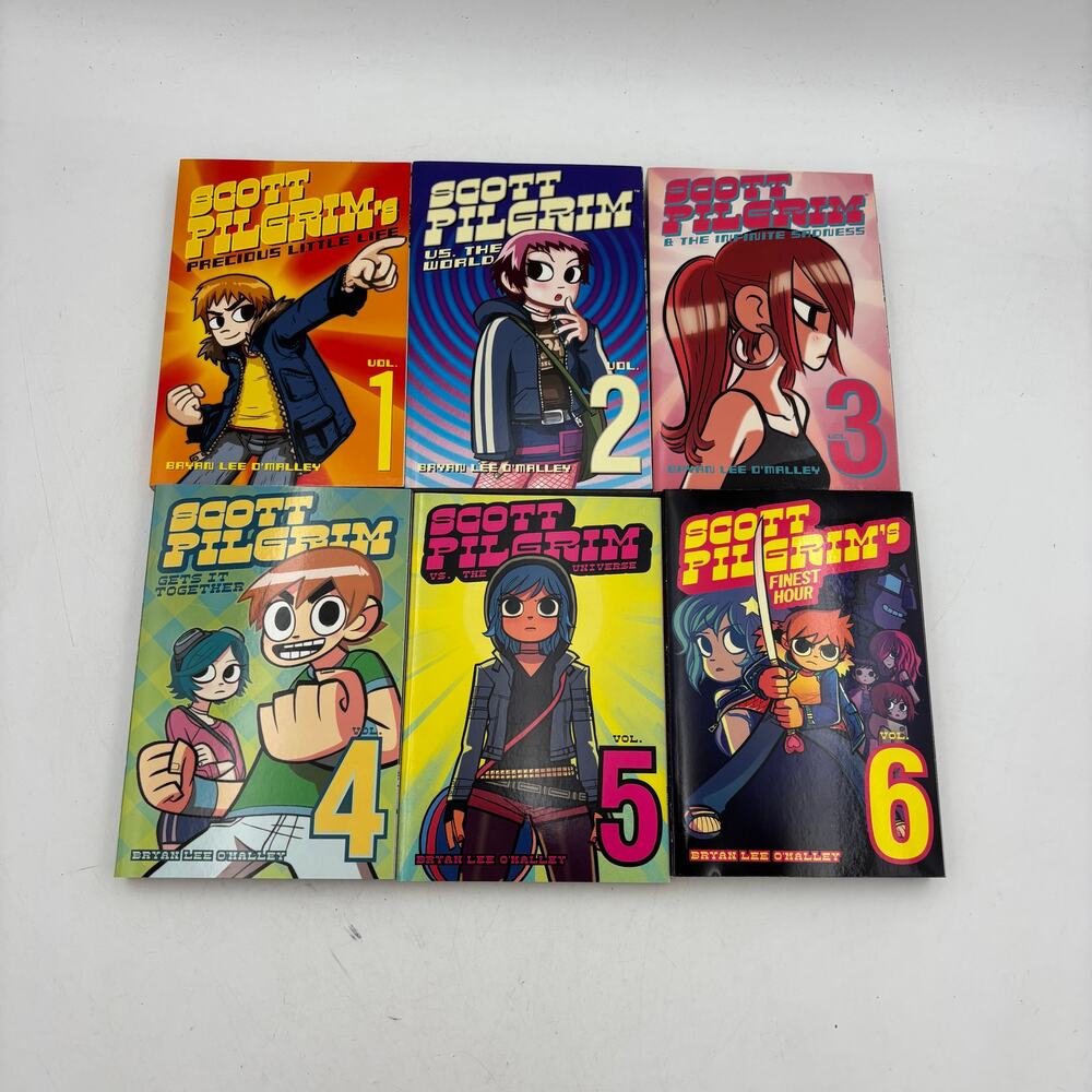 Scott Pilgrim Precious Little Slipcase Collection Box Set Bryan Lee O'Malley